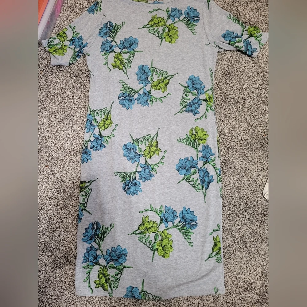 LuLaRoe Blue and Green Floral And Grey Short Sleeve Midi Dress - Picture 3 of 4